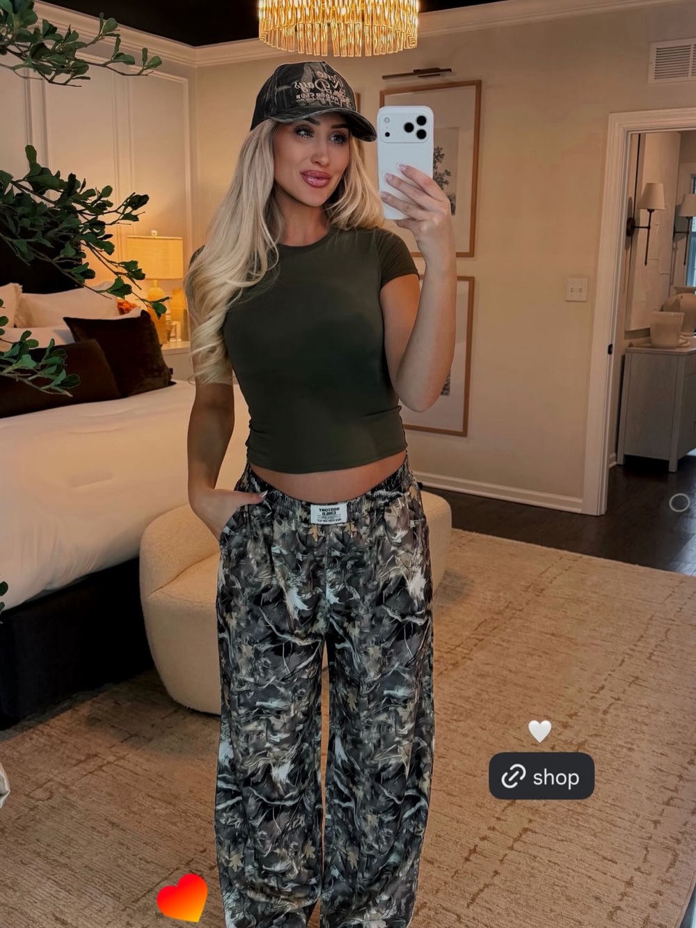 Women's Olive Short-Sleeve Crop Top & Printed Wide-Leg Pants